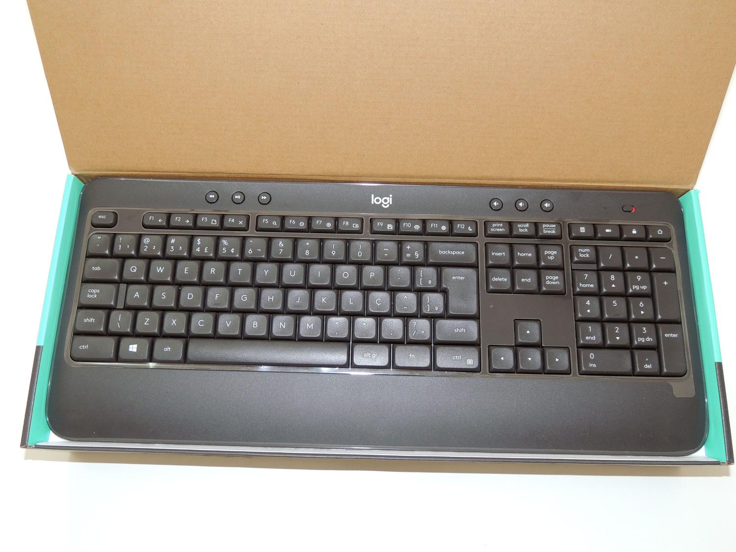 Combo Teclado e mouse sem fio Logitech MK540 - Kit Teclado e Mouse