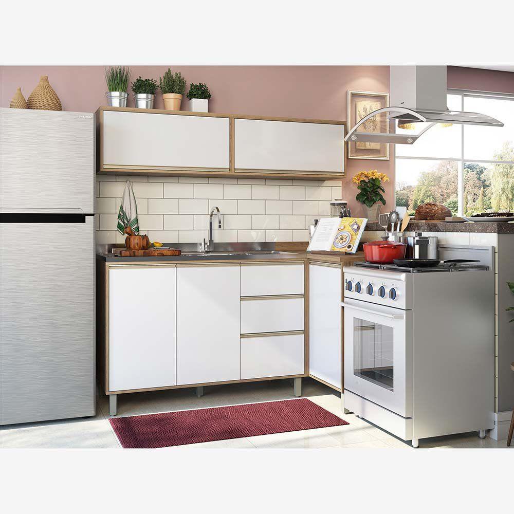Cozinha de canto pequena com eletrodomésticos compactos