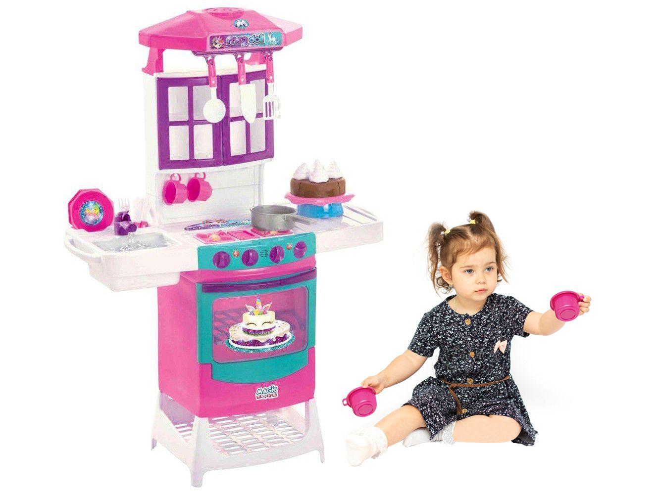 Cozinha Infantil Meg Doll Emite Som e Luzes