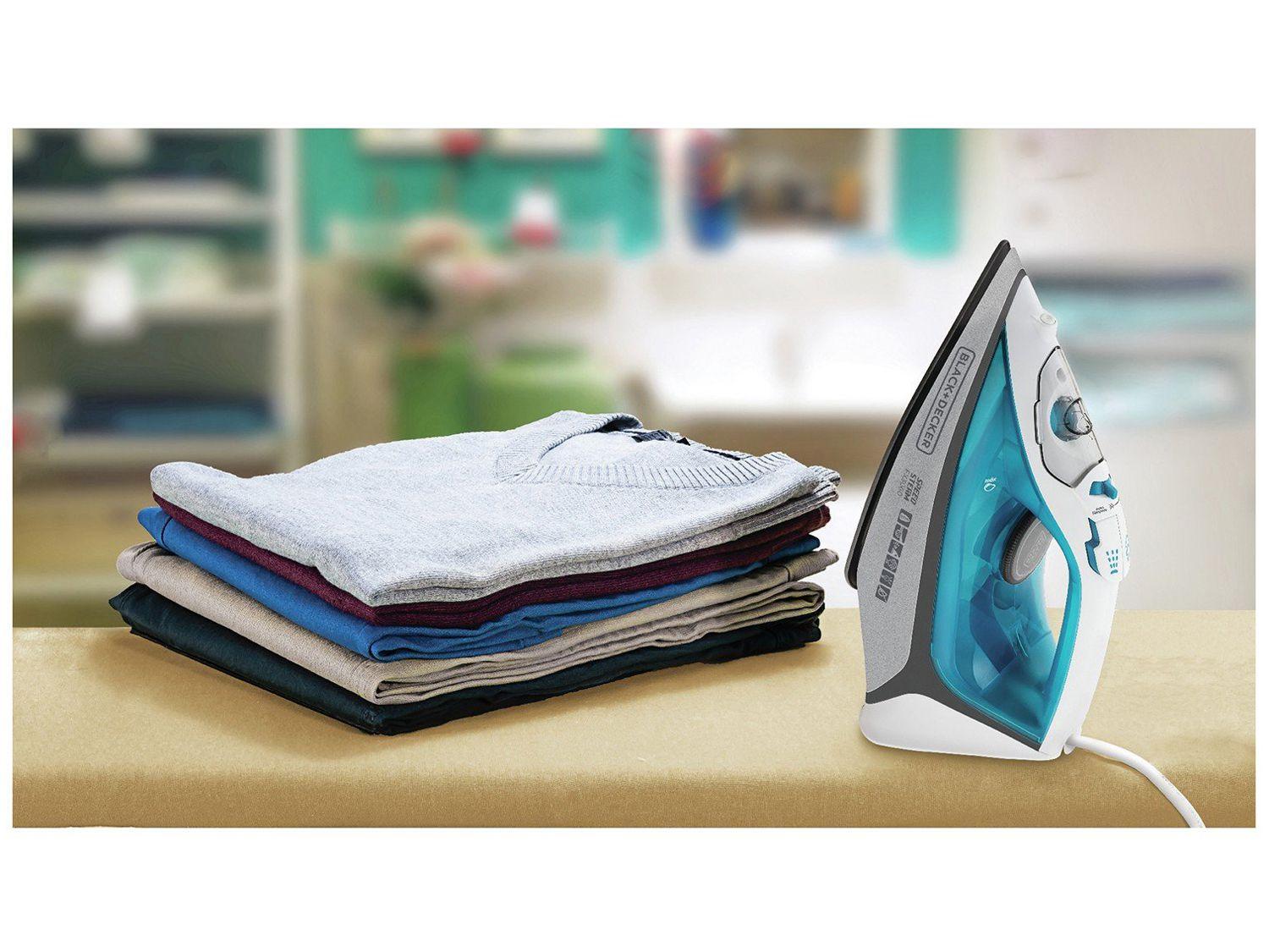 Ferro de Passar Roupa a Vapor e a Seco Black + Decker Speed Steam FX3060 Branco e Azul