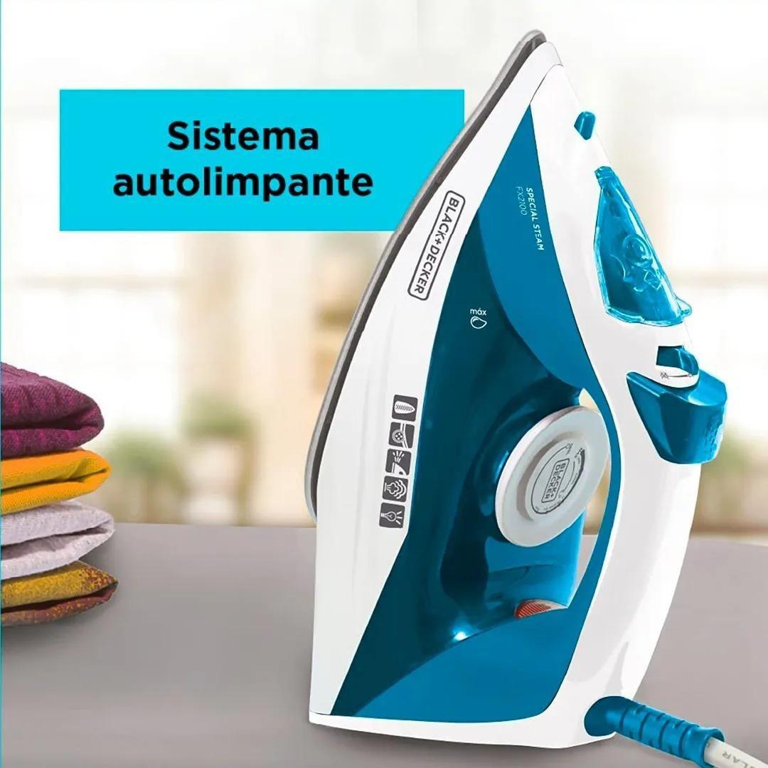 Ferro de Passar Black e Decker à Vapor e Seco Fx2100 110v