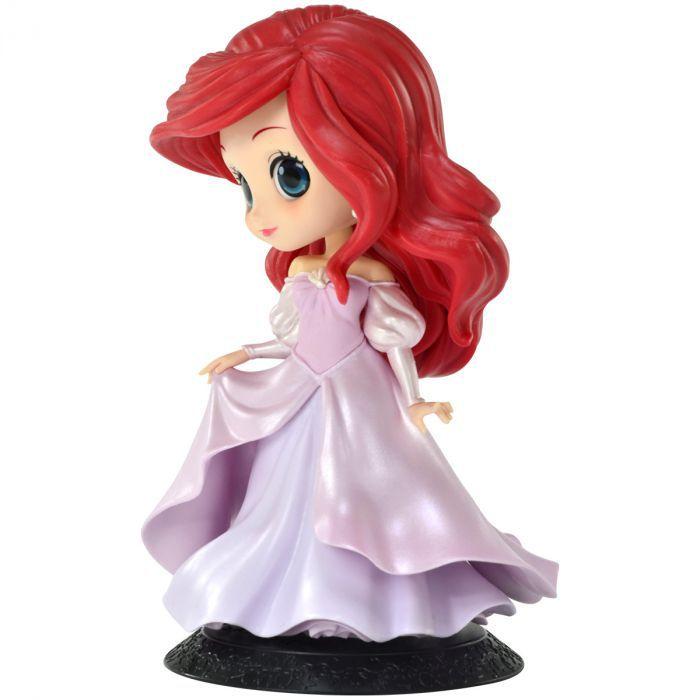 ariel de vestido rosa