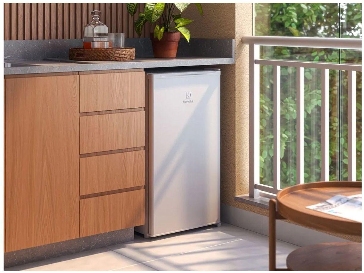 Frigobar Electrolux 90L Branco Efficient EM90