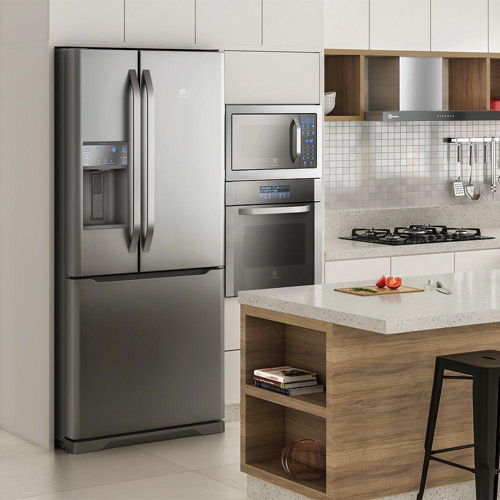 Geladeira French Door Inox com Dispenser de Água e Gelo na Porta 538L