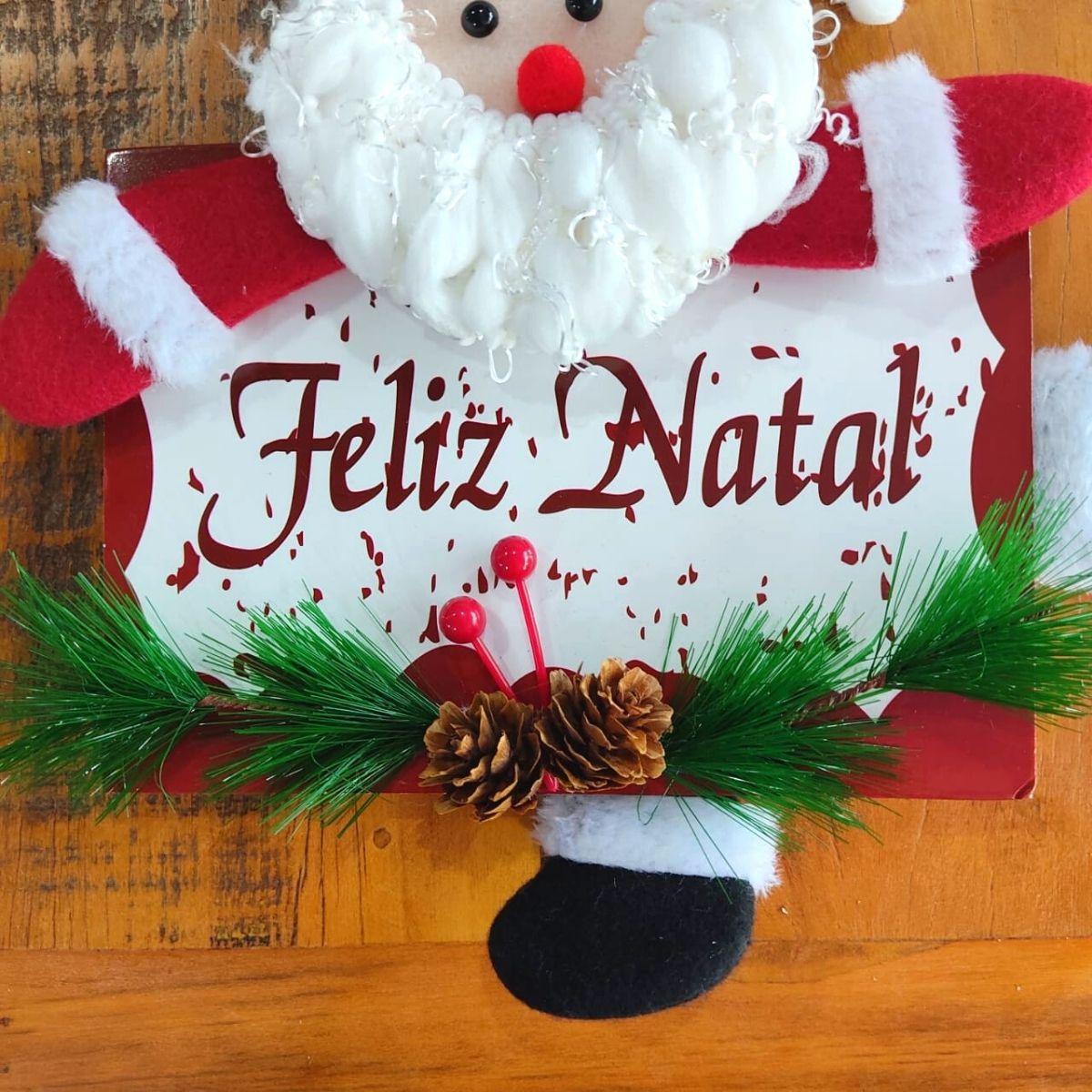 Guirlanda de Natal Papai Noel com Placa Feliz Natal 28cm - Magizi -  Guirlanda de Natal - Magazine Luiza