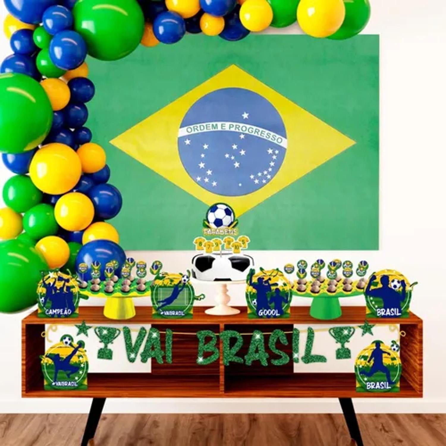 Kit Festa Fácil Decoração Futebol Brasil Copa Do Mundo - Pauli Embalagem -  Kit Decoração de Festa - Magazine Luiza