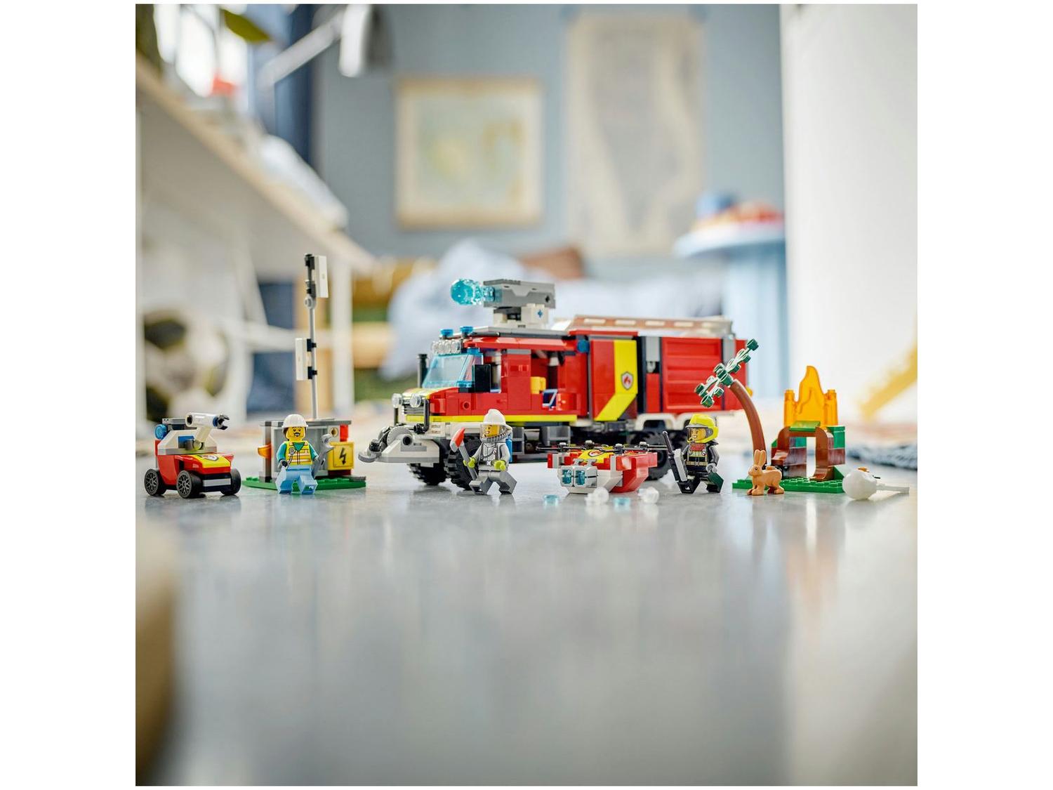 LEGO City Caminhão de Comando dos Bombeiros
