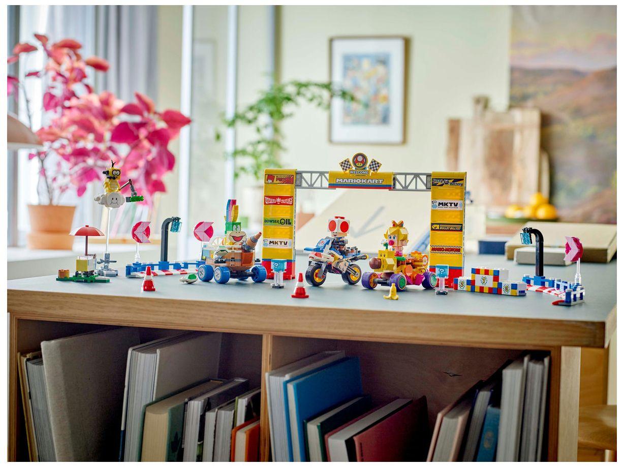 LEGO Conjunto Bebê Peach e Grande Prémio