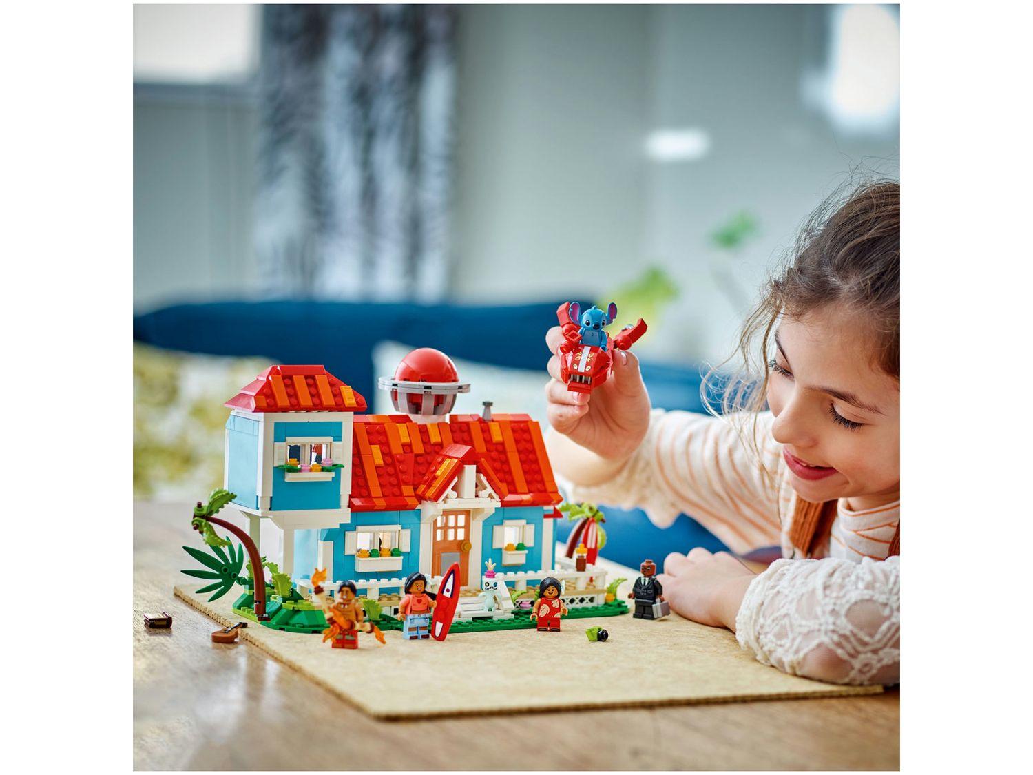 LEGO Disney Classic Casa de Praia de Lilo e Stitch