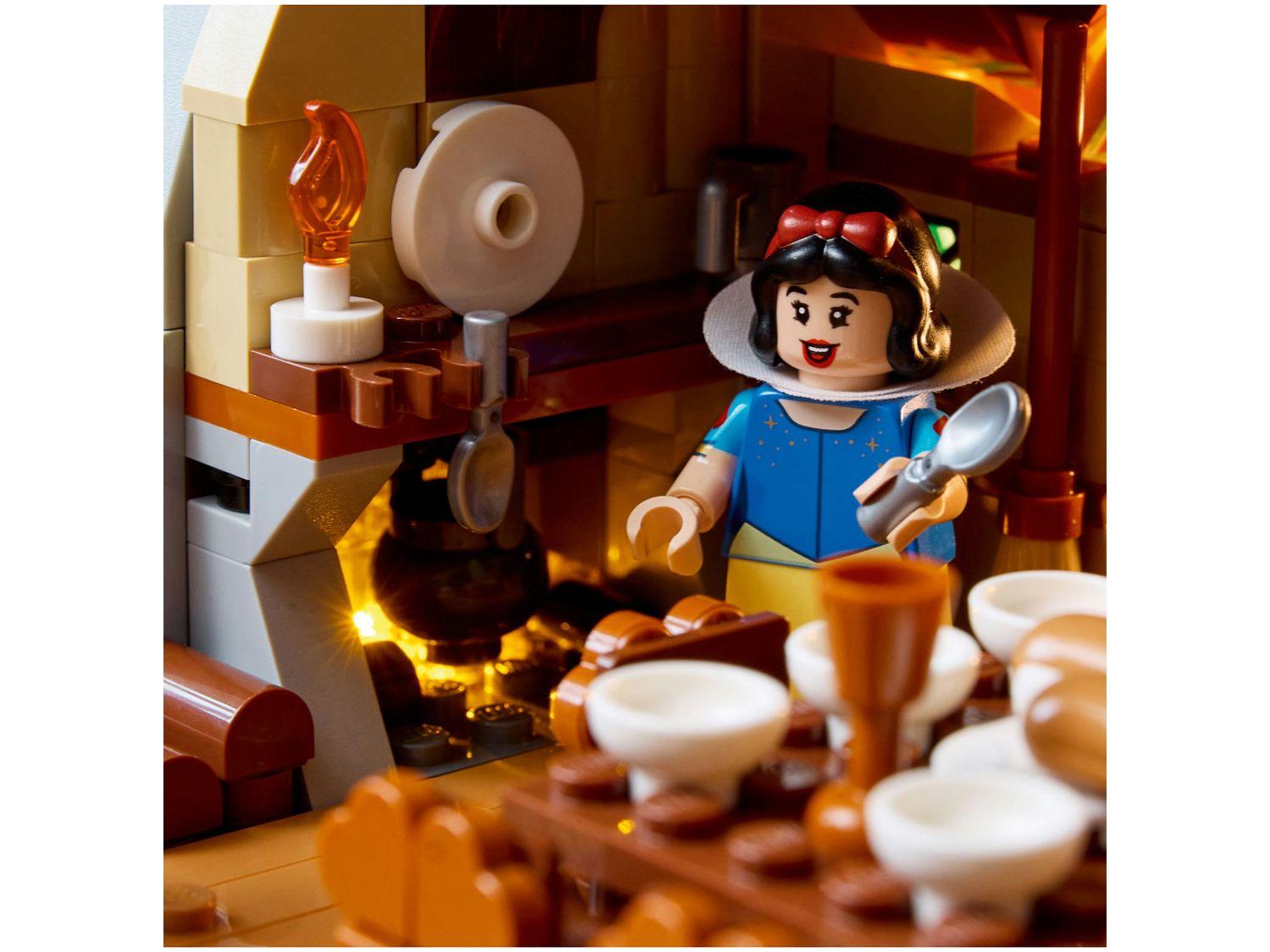 LEGO Disney Princess Chalé da Branca de Neve e os 