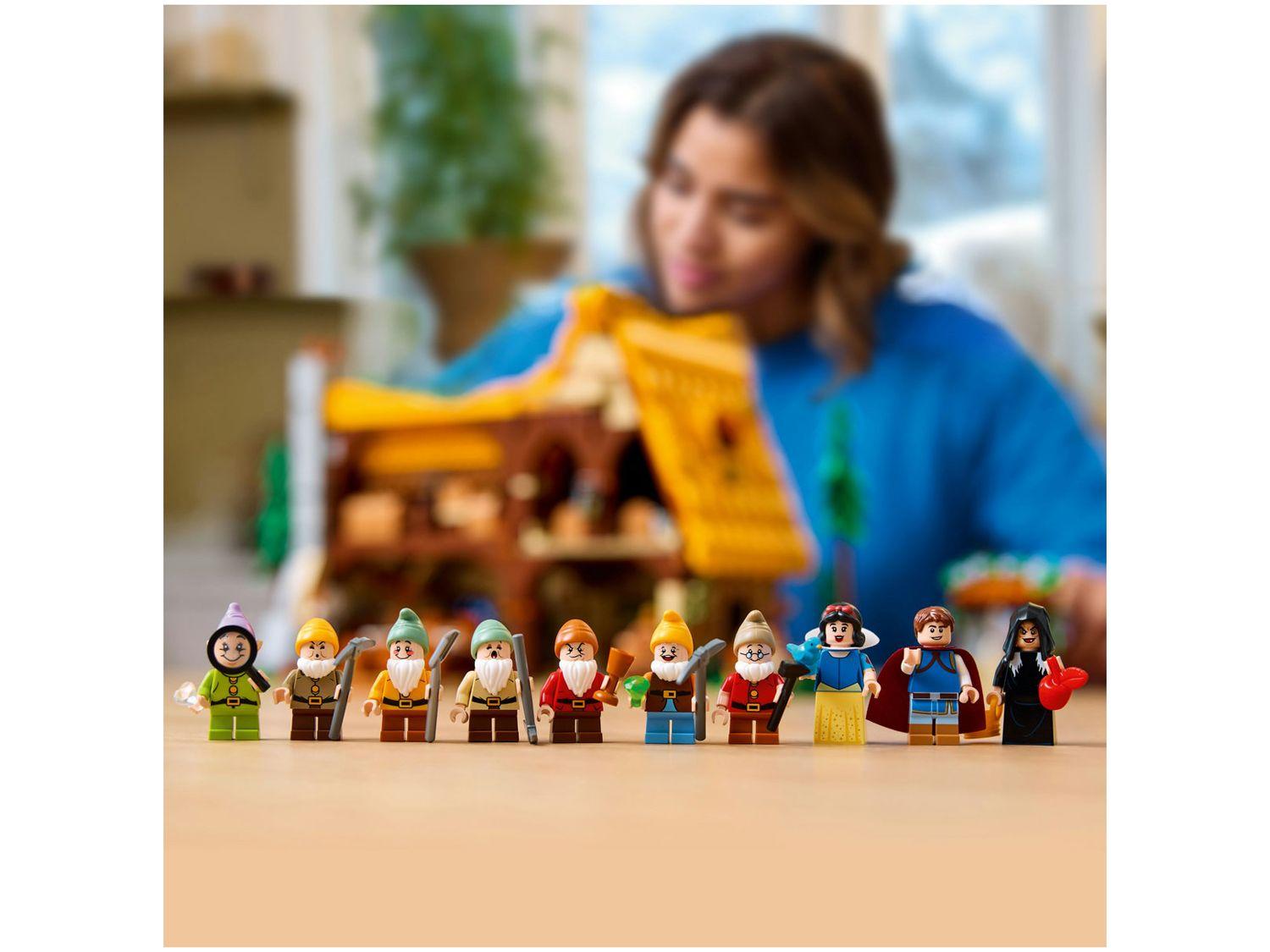 LEGO Disney Princess Chalé da Branca de Neve e os 