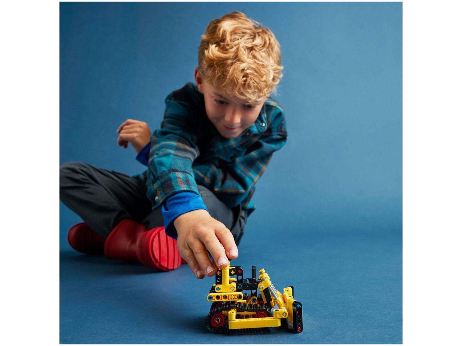 LEGO Technic Trator de Esteira para Trabalhos Pesa