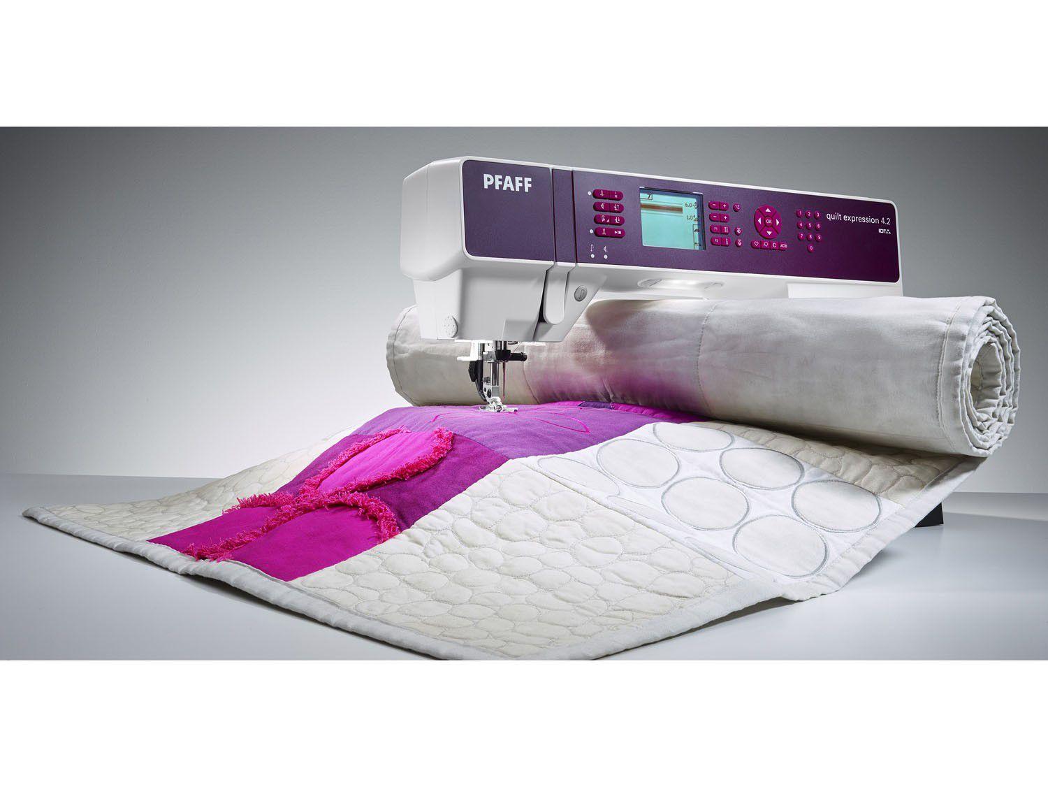 Máquina de Costura Singer PFAFF Quilt Expression 4.2 254 Pontos