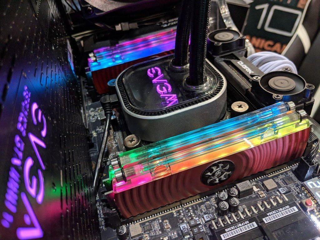 Memória XPG Spectrix D80 RGB 8GB 3600Mhz DDR4 AX4U360038G17