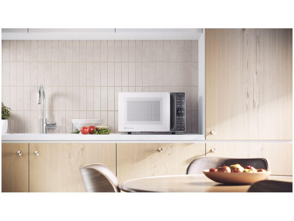 Micro-ondas Electrolux 23L Branco