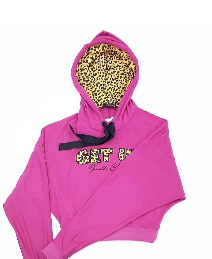 cream moletom com capuzs