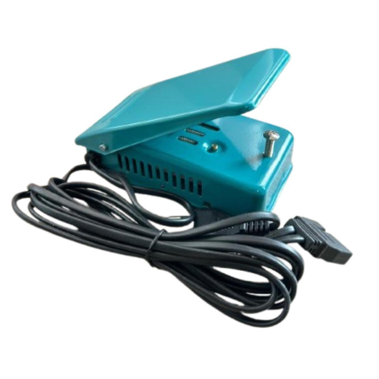 Motor Overlock GN1 Portátil Sequinha Chinesinha 150W 110V