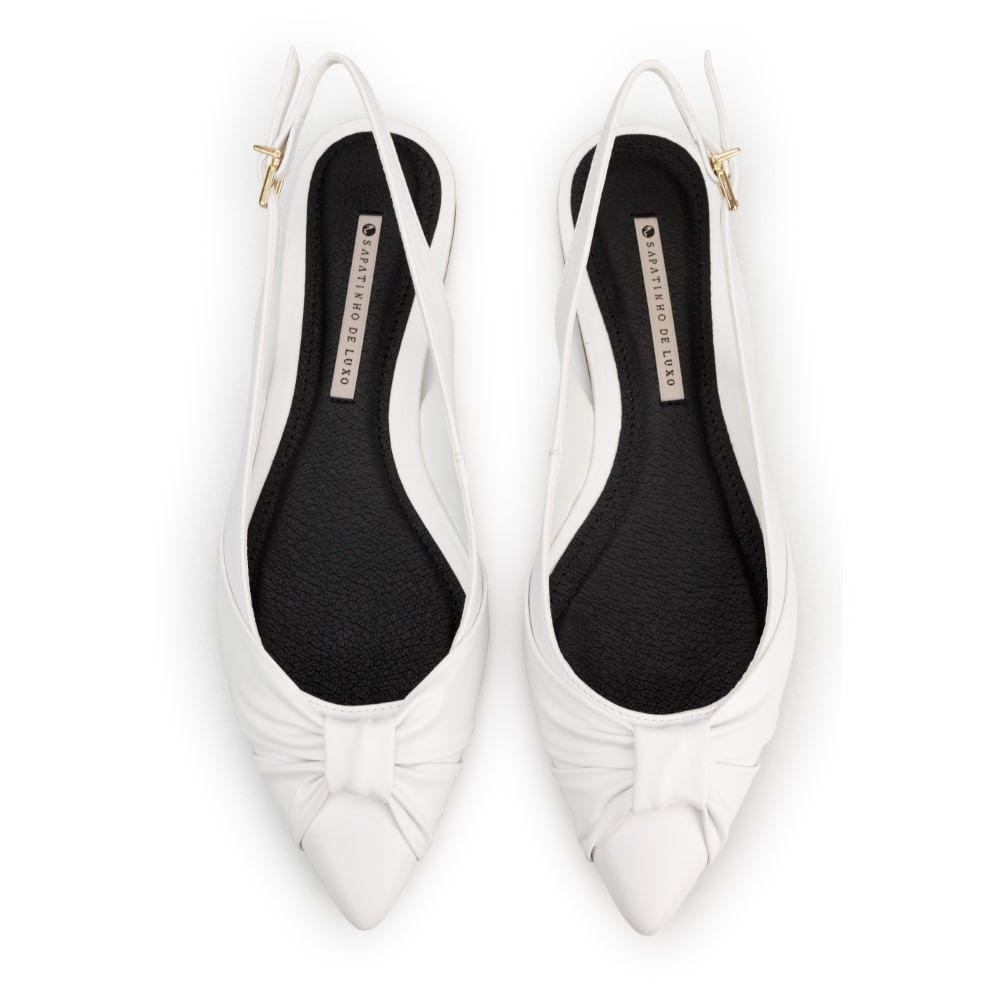 bota branca sapatinho de luxo