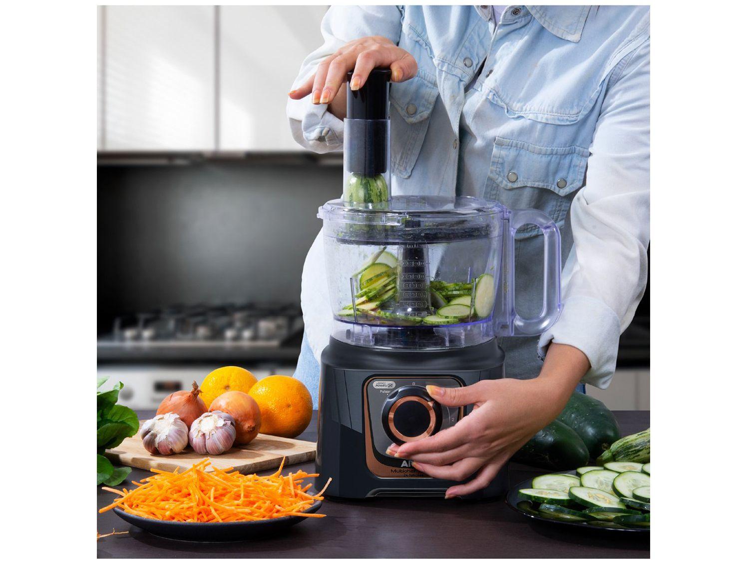 Multi Processador de Alimentos Arno 700W Preto Multichef MP72 24 Funções