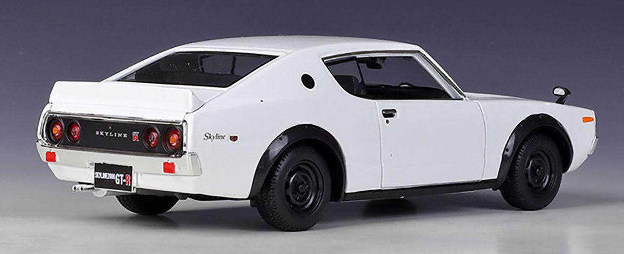 Nissan Skyline 2000 Gt-r 1973 (KPGC110)Branco Maisto 1/24 Nissan Skyline 2000 Gt-r 1973 (KPGC110)Branco Maisto 1/24