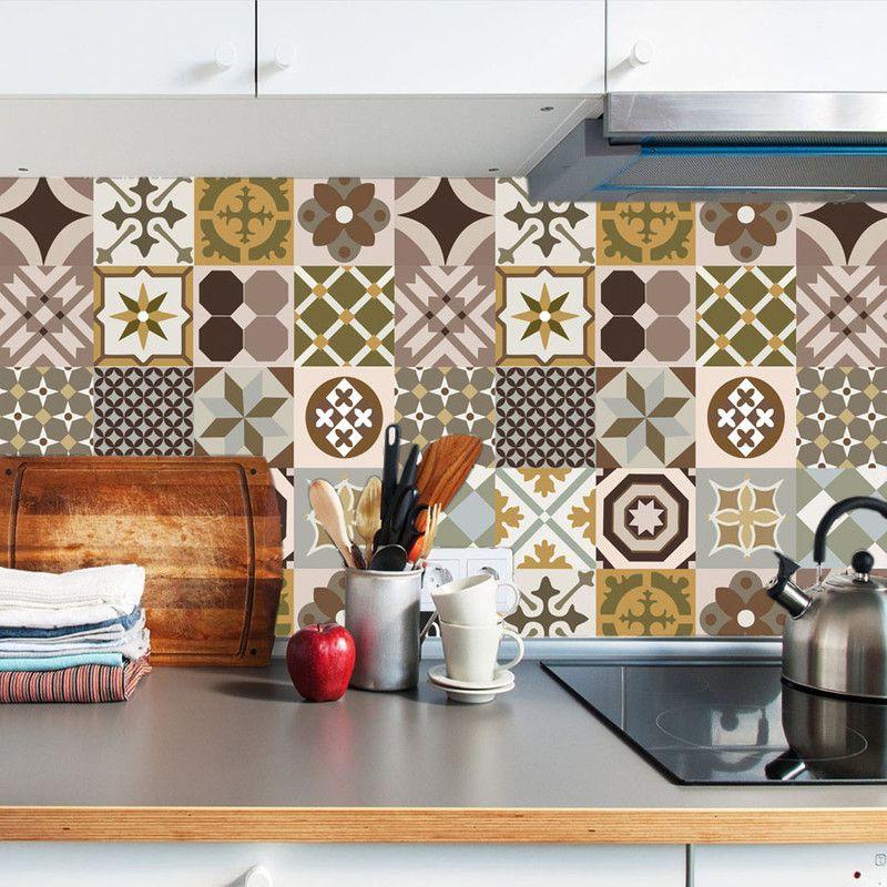 Cozinha com papel de parede para azulejo estilo metrô preto