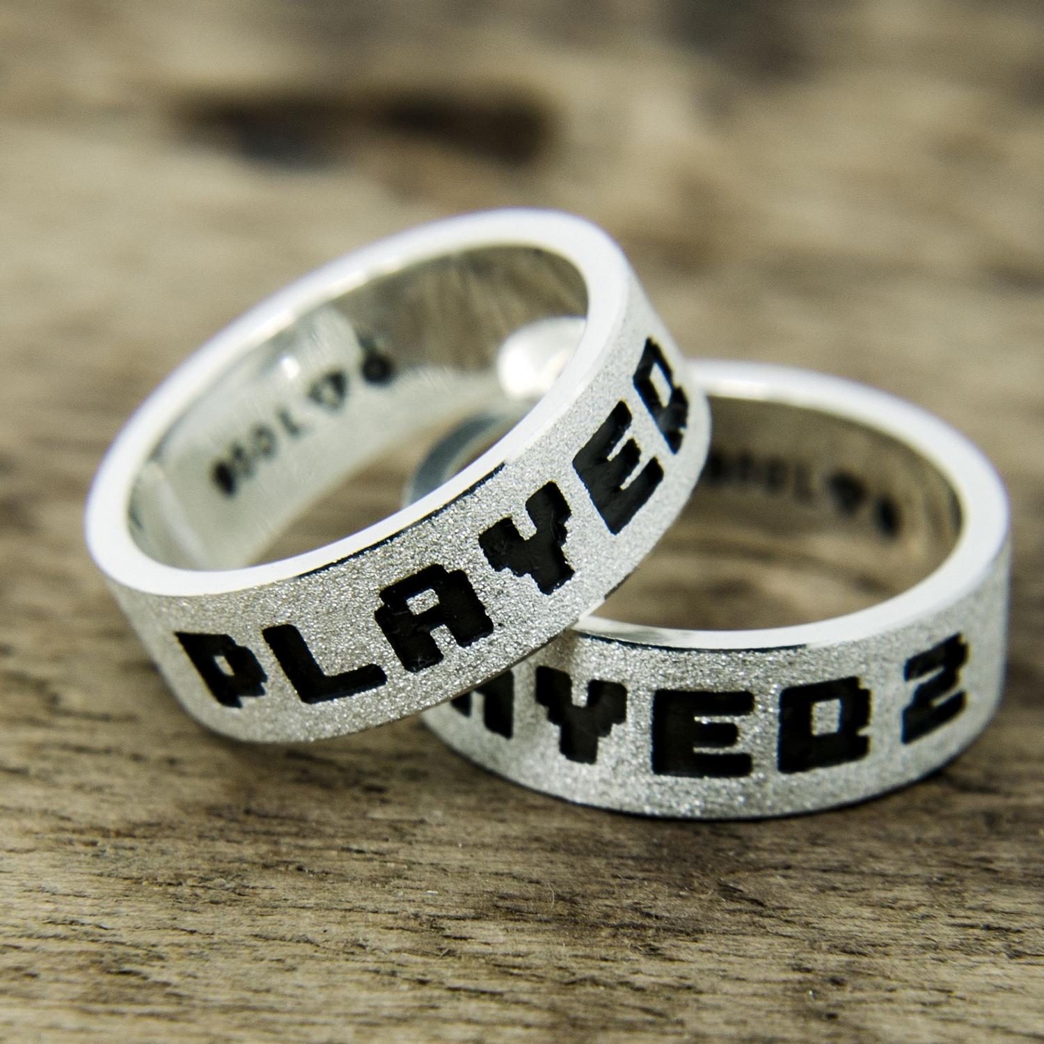 Par de Aliança Namoro Gamer Player 1 e 2 Prata 950k Diamantada - Genuína  Prata - Aliança - Magazine Luiza