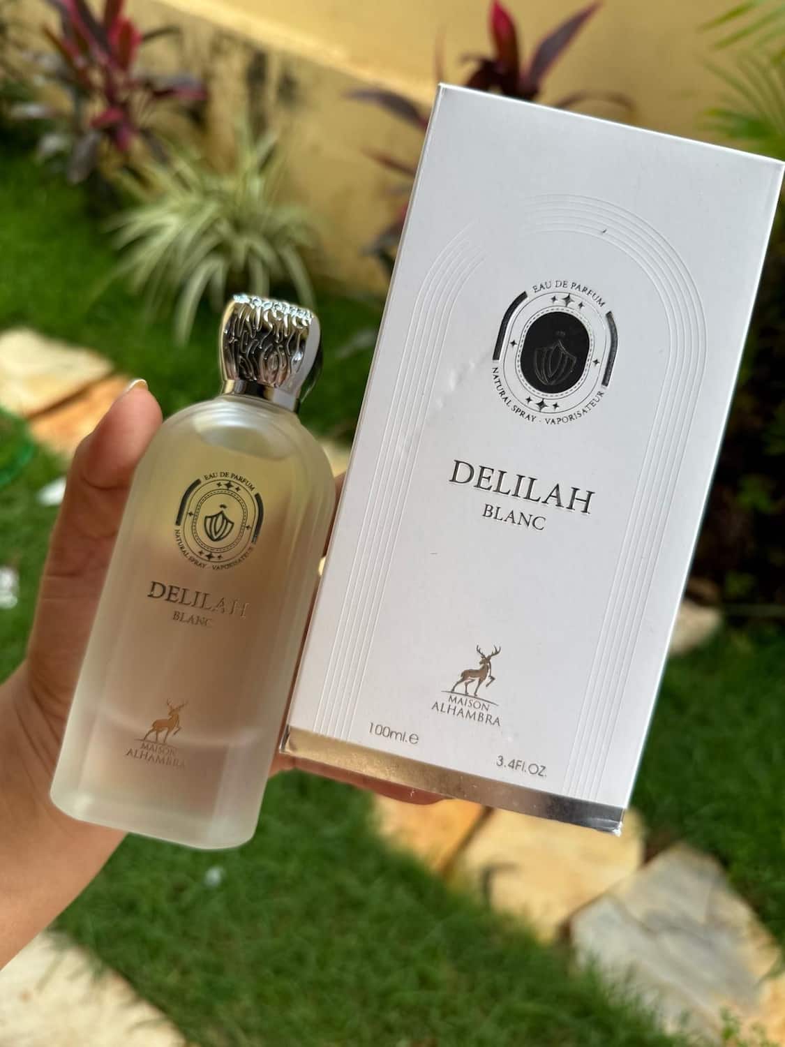 Perfume Maison Alhambra Delilah Blanc 100ml Sofisticação e Feminilidade em  Fragrância - Kit de Perfume - Magazine Luiza