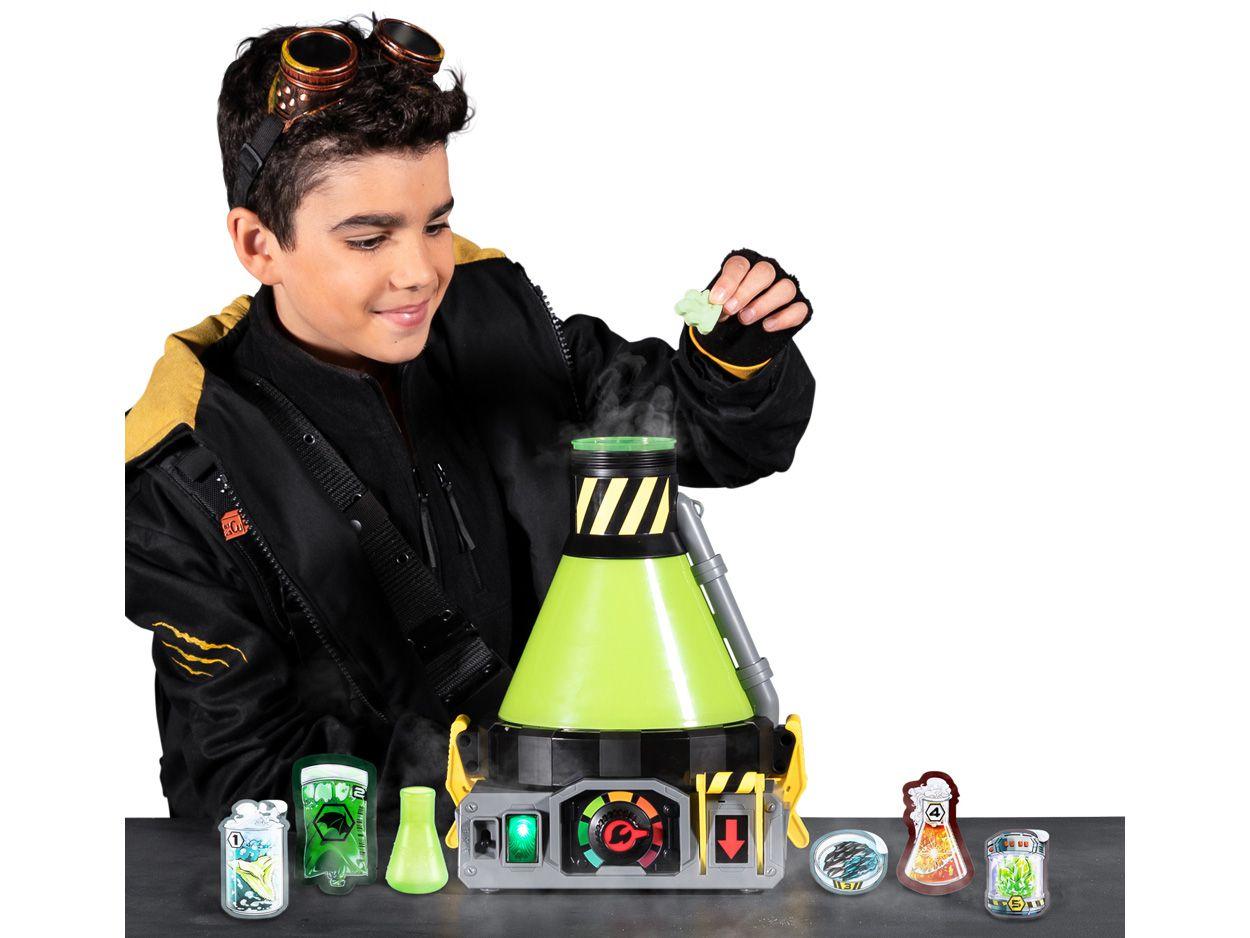 Playset Beast Lab Criador de Tubarão Fera