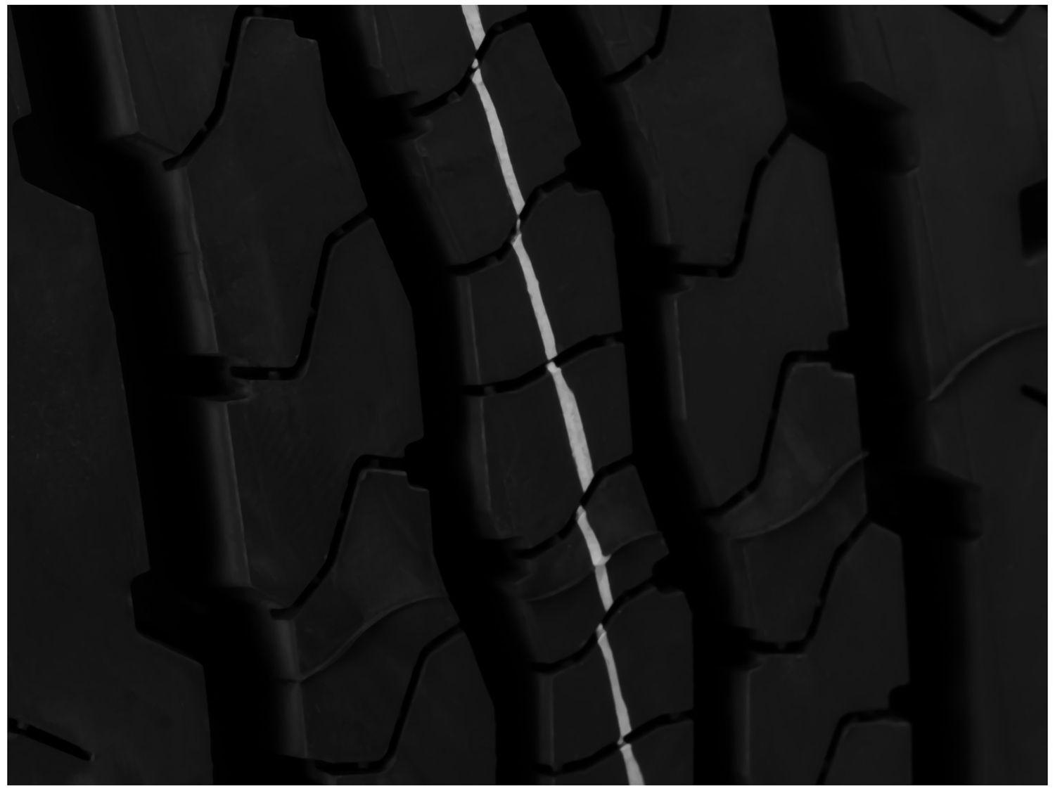 Pneu Aro 14” 185/80R14 Goodyear 102S Direction 2 Cargo