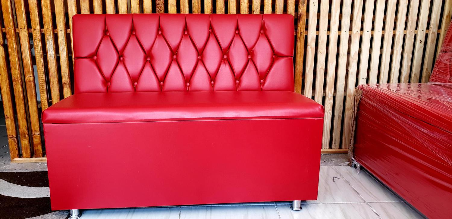 Sofá Booth 1,20m Estofado D28 Para Bares E Restaurantes - Vermelho