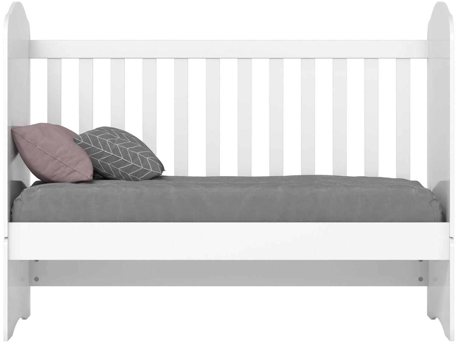 Quarto de Bebê Completo com Berço Cômoda e Guarda-roupa Henn Bala de Menta Branco