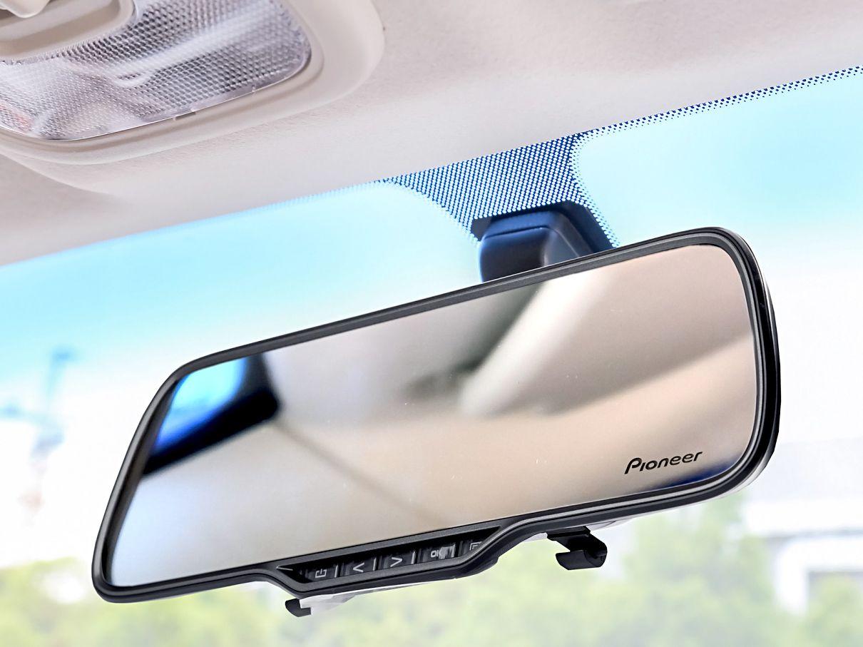 Retrovisor com Câmera Pioneer Dash Cam VREC200CH Tela de 4,7