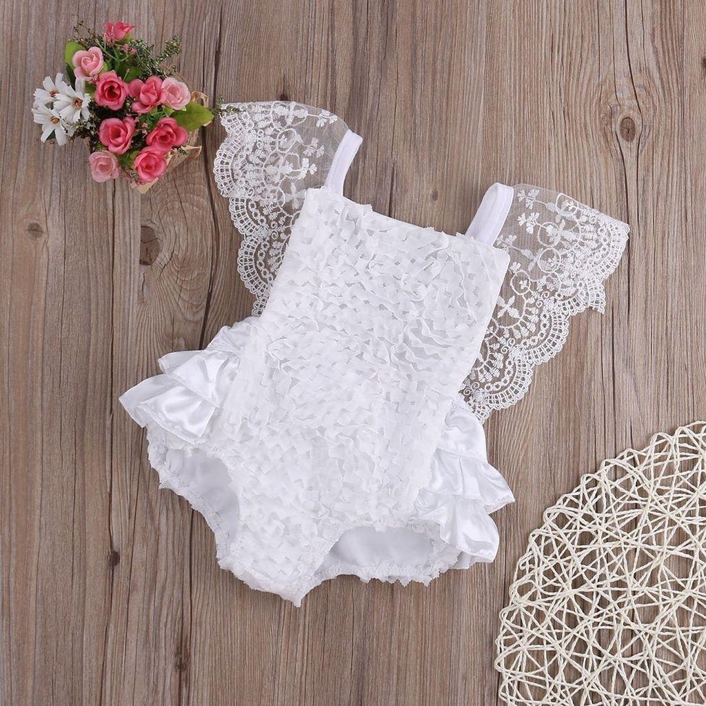 Romper Jardineira Luxo Rendado Branco Bebe Menina Lc0050 Le Catito Baby Macacao E Macaquinho Para Bebes Magazine Luiza
