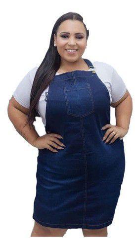 vestido jardineira plus size