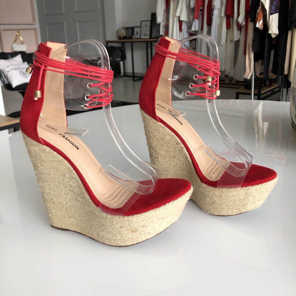 Sandália Anabela Vinil Cadarço Vermelho 14cm - FUEL FASHION - Outros Moda e  Acessórios - Magazine Luiza