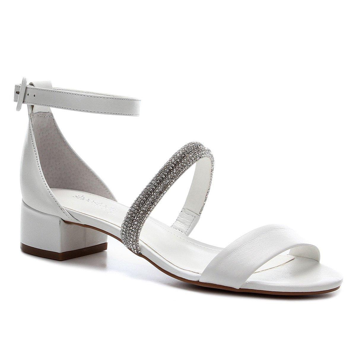 Descubra Essa E Milhoes De Outras Fotos Ilustracoes E Imagens Vetoriais Livres De Direitos Na Colecao Da Shutterstock M Ilustracoes Adesivos De Vinil Vetores