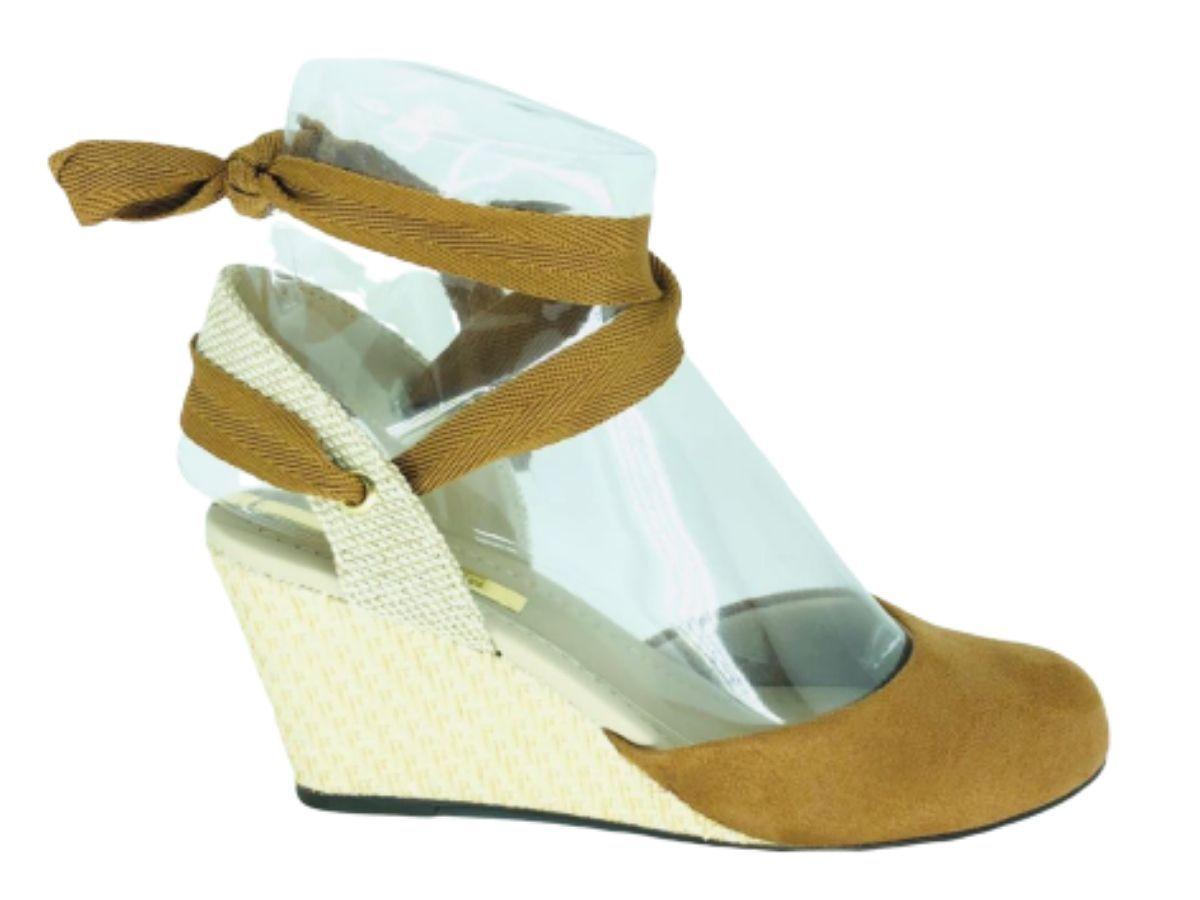 espadrille de amarrar na perna