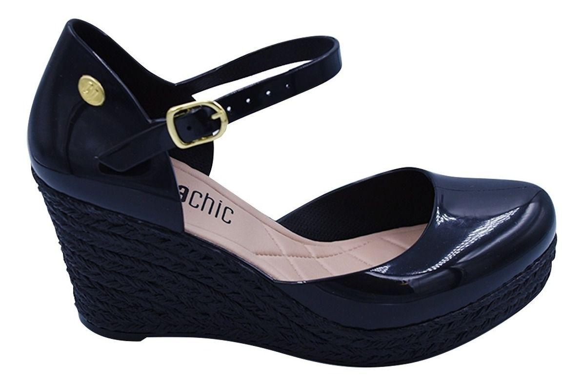 Comprar Sandalia Charmosa Chic Sandália Feminina Rasteira Charmosa