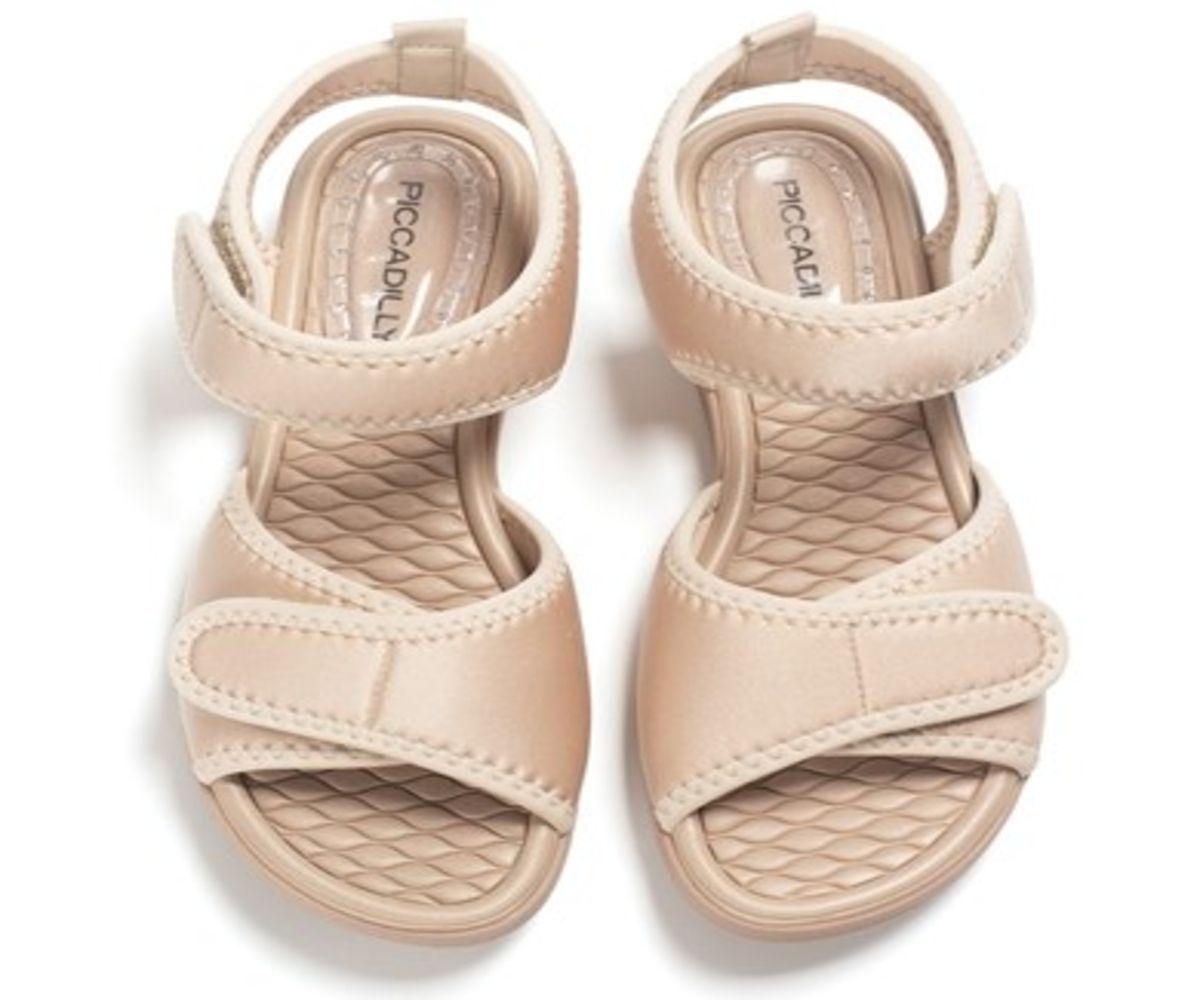 Sandalia feminina piccadilly 561025 - Sandália Feminina - Magazine Luiza