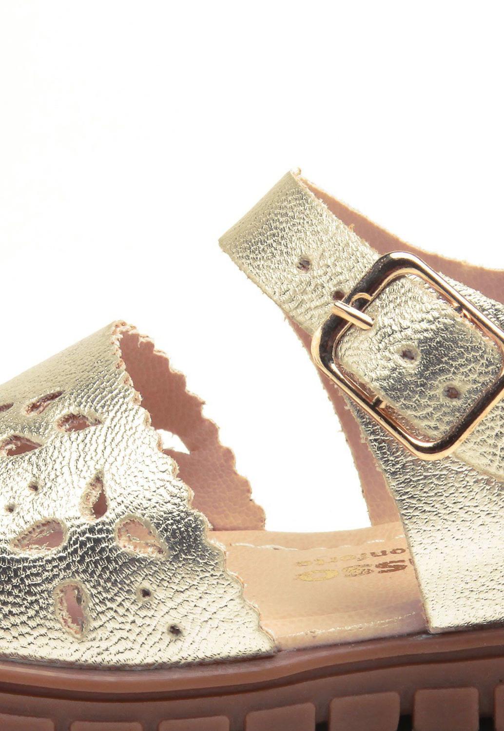 Sandália Infantil Bebê Rosa Dourado Ortopasso Tamanho 18 18 no Ficou  Pequeno - Desapegos de Sapatos quase novos ou nunca usados para bebês,  crianças e mamães. 1048369