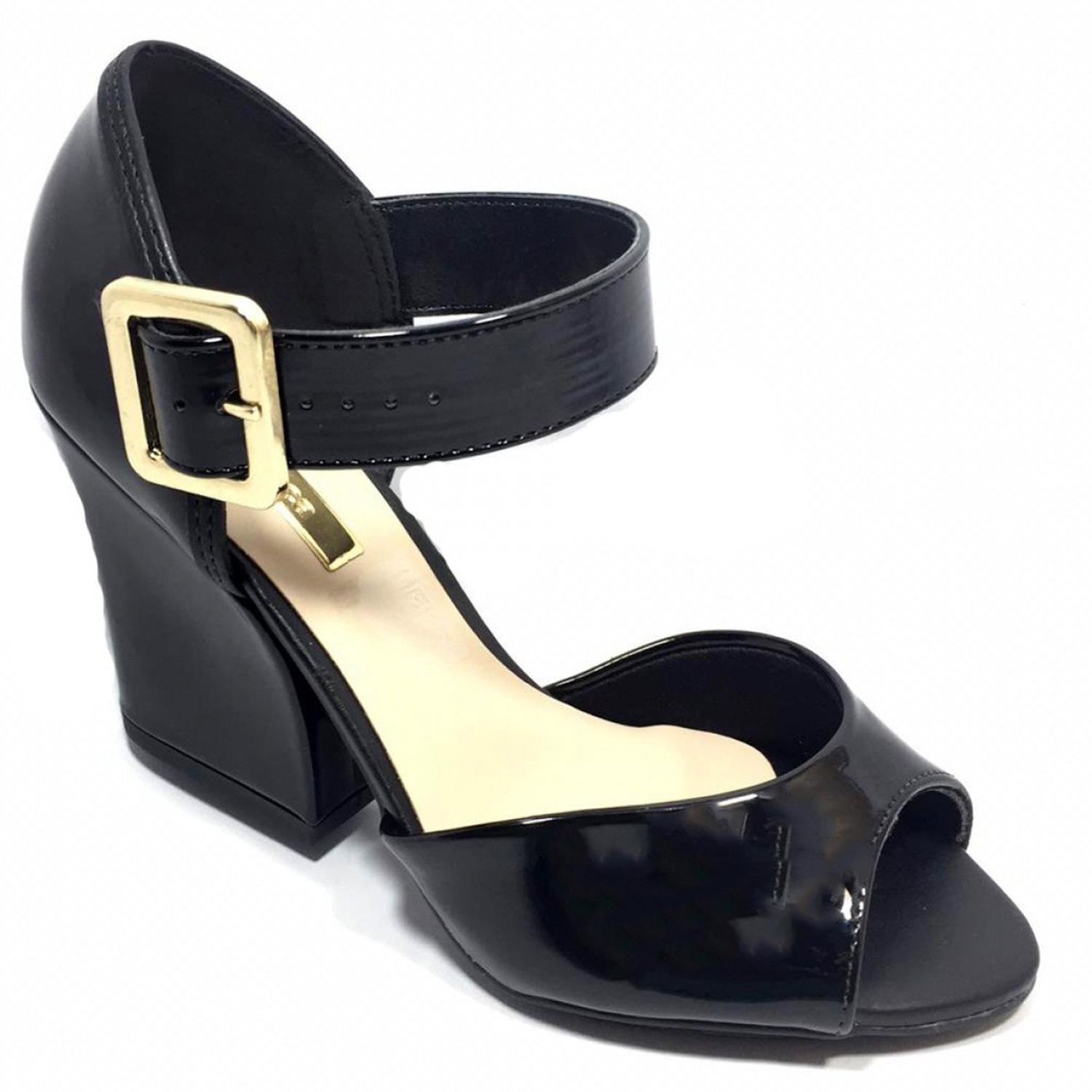 Sandalia Salto Grosso Moleca 5292.730 em Promoção | Ofertas na Americanas