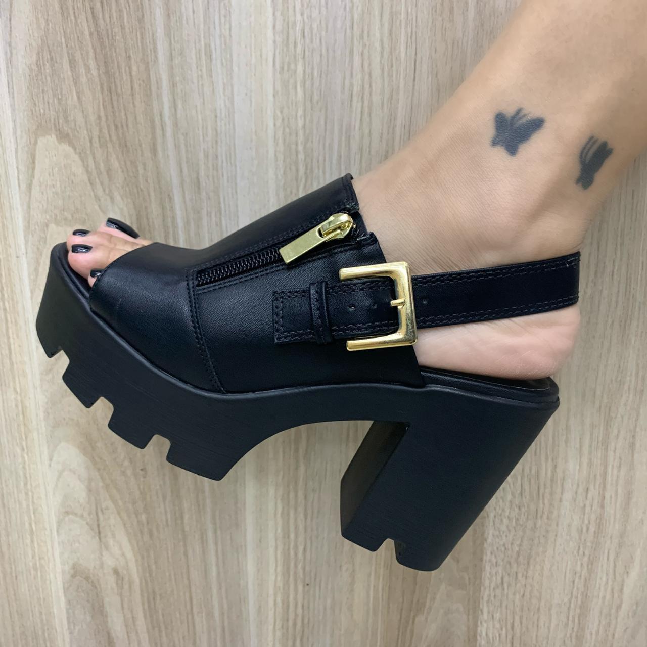 sandalia quiz salto tratorado