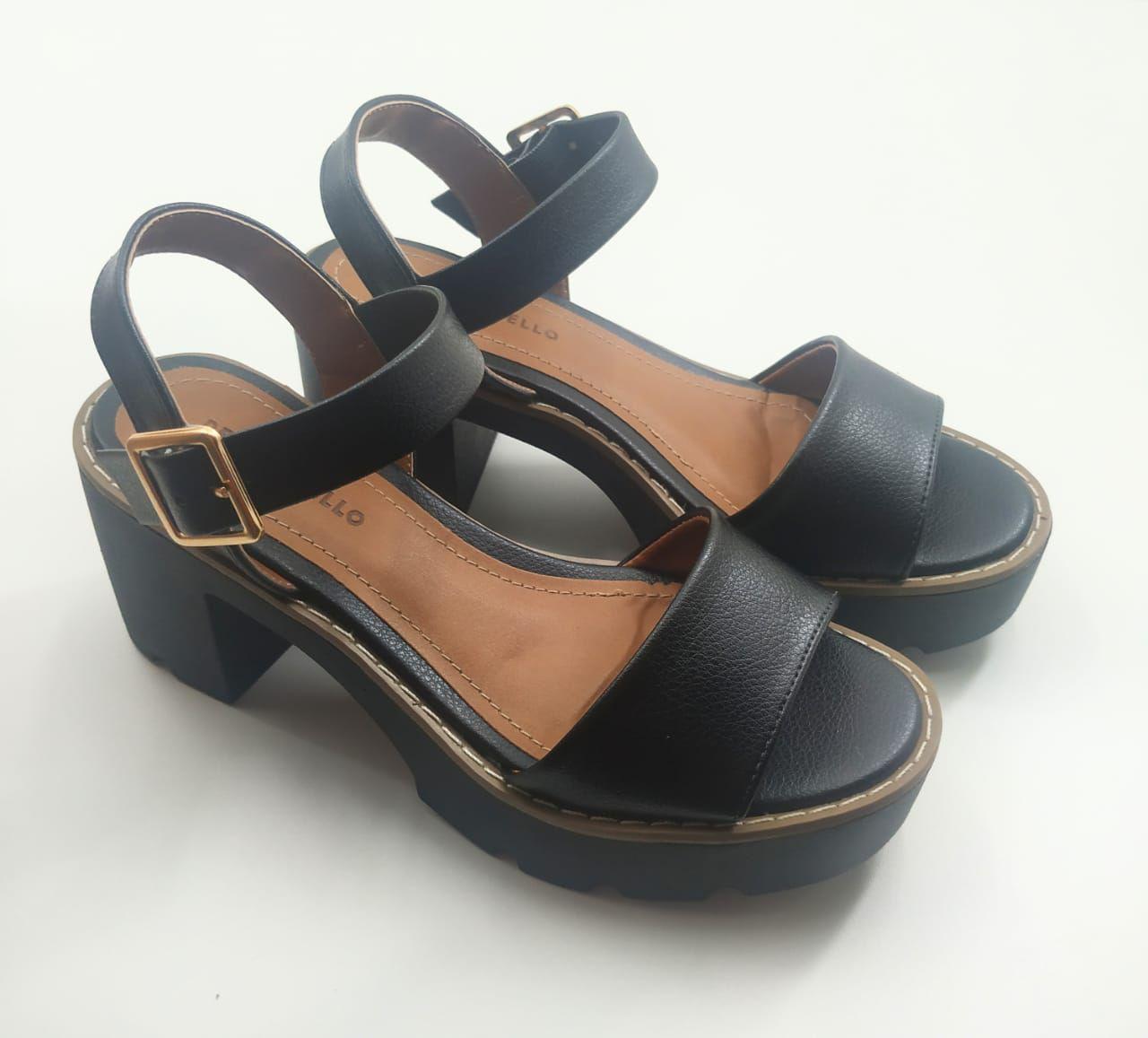 Sandália Renata Mello Tratorada Fashion Confort Fem Ad 7432.53111 - Sandália  Feminina - Magazine Luiza