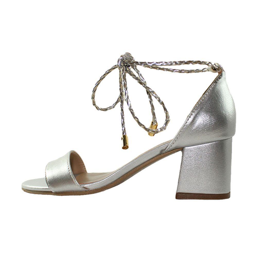 sandalia prata envelhecida salto grosso