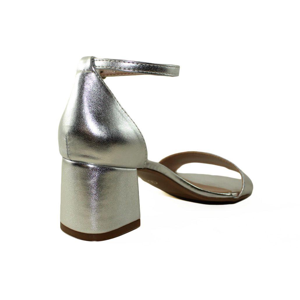 sandalia prata envelhecida