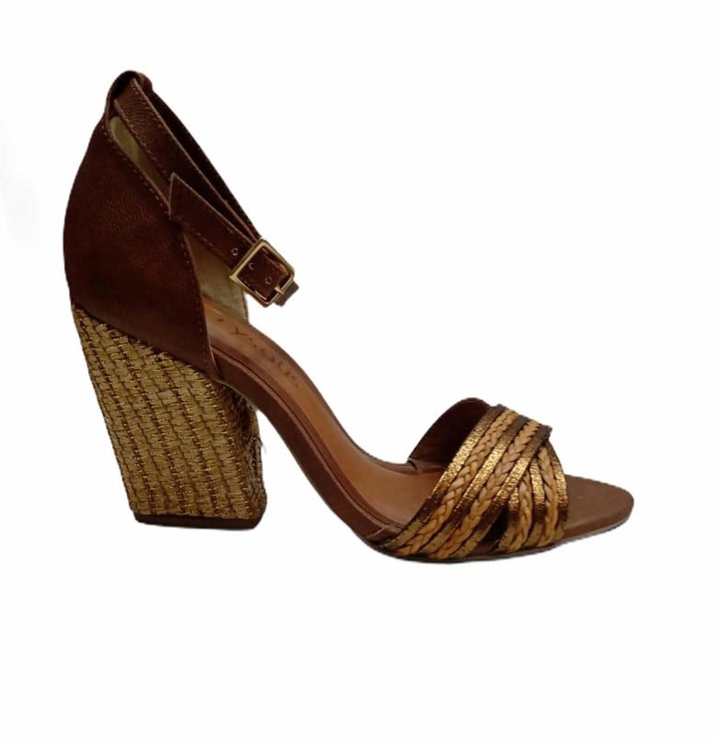 sandalia salto grosso crysalis