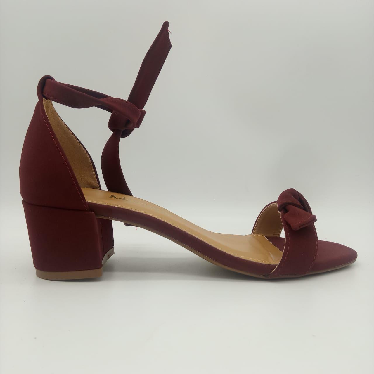 sapato macio feminino
