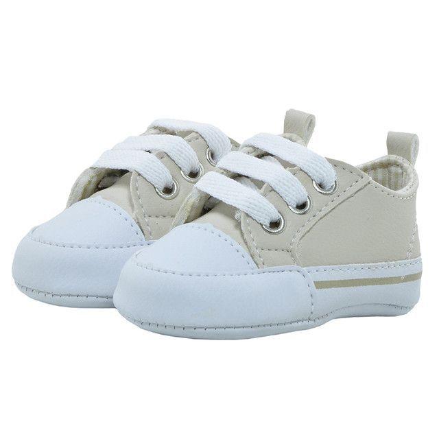 Sapatinho de Bebê Bicho de Pé - Sapatênis Masculino c/ ilhós e Atacador -  Sintético/Tecido - Bege - Bicho de Pé Baby - Sapatênis para Bebês -  Magazine Luiza
