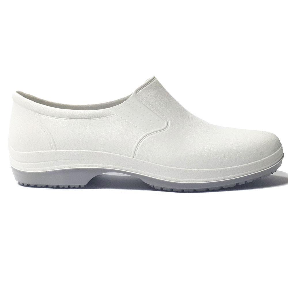 sapato branco para hospital