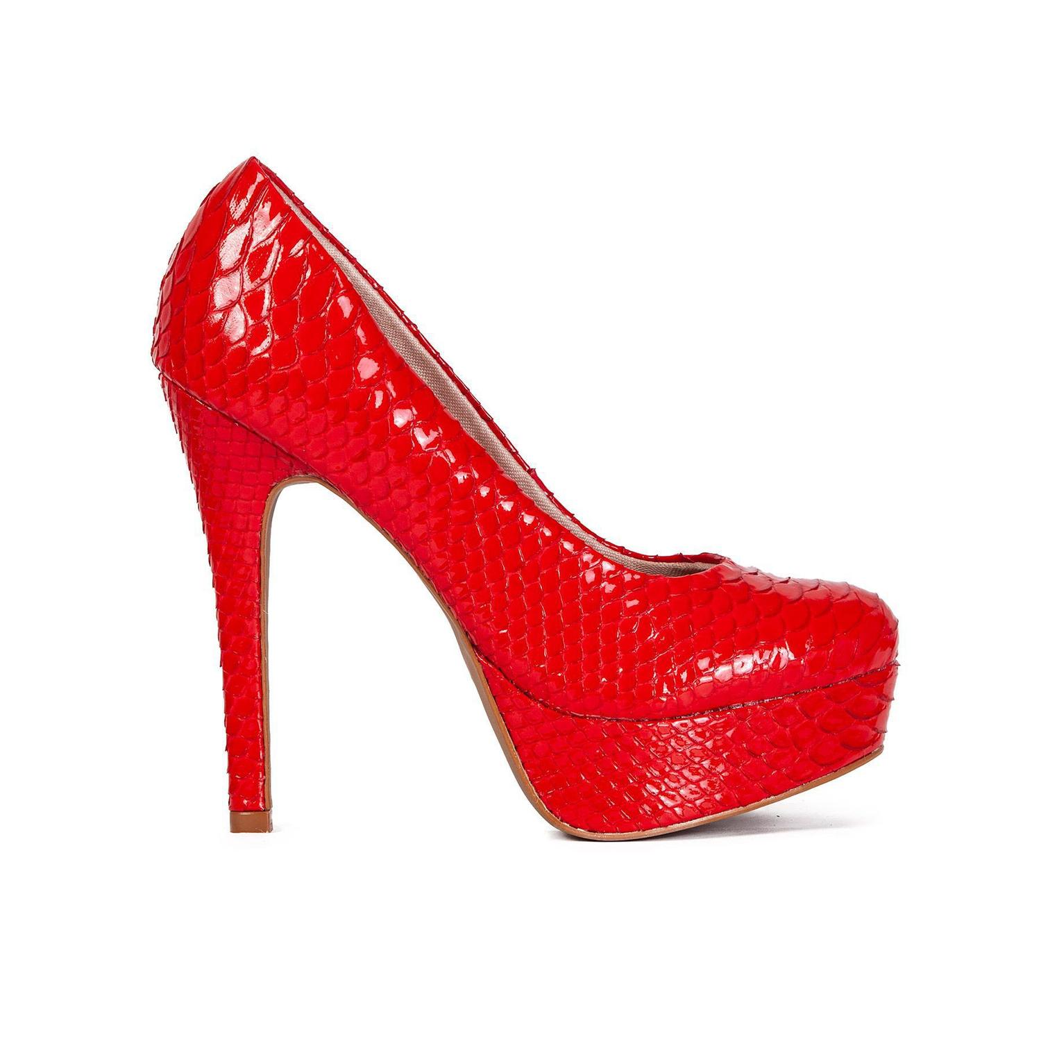 sapato alto feminino fechado